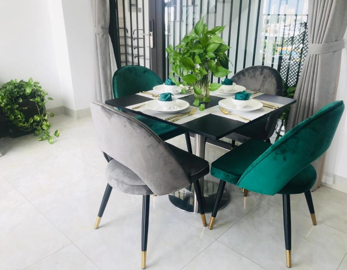 Cali Hotel Books Da Nang Exterior photo